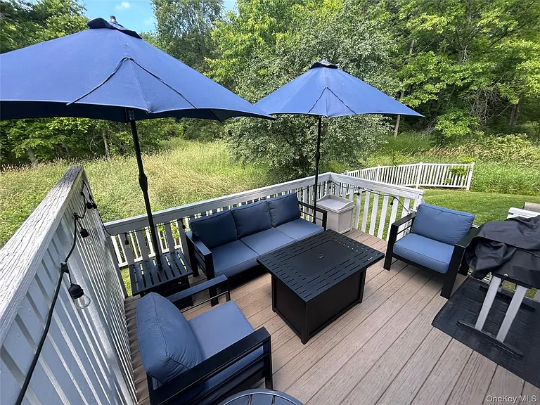 24 Waterford Cir — Photo 12