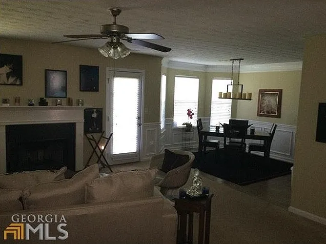 11124 James Madison Dr — Photo 5