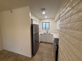 Garden-Style Living in Arcadia Lite | Move-In Specials Available, Phoenix, AZ 85018