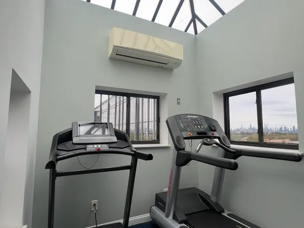 76-18 69th Place image 19 of 25