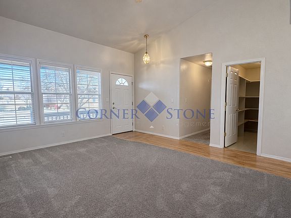 3rd image of 2975 W Forecast St