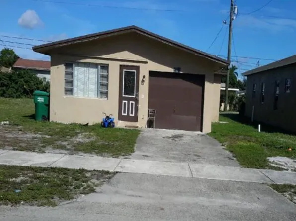 2521 NW 15th Ct, Pompano Beach, FL 33311