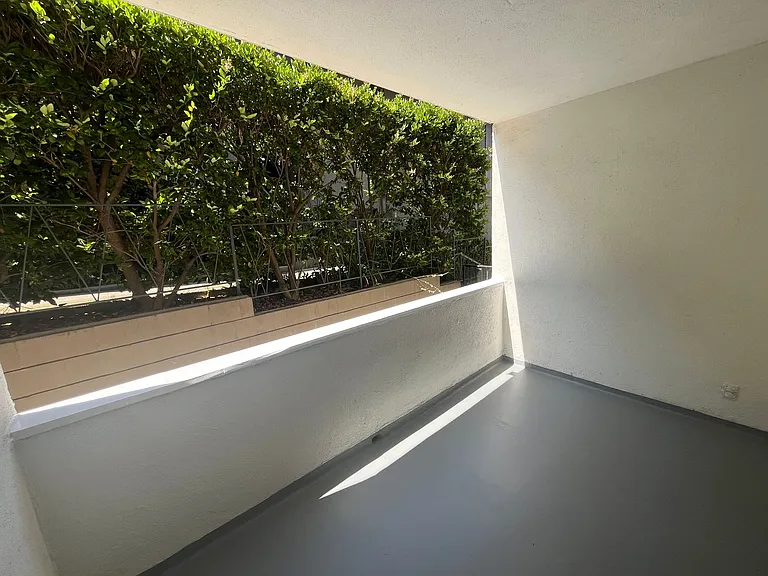 1371 S. Beverly Glen Blvd. — Photo 37
