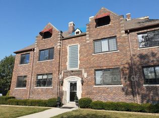 2208 Arlington Ave APT 6, Upper Arlington, OH