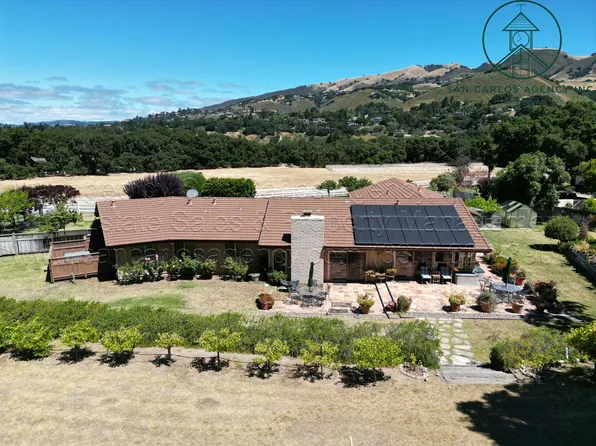 3 Rancho El Robledo, Carmel Valley, CA 93924