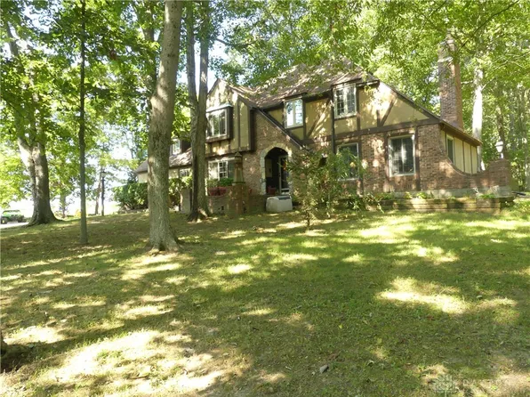 1293 Gultice Rd, Xenia, OH 45385