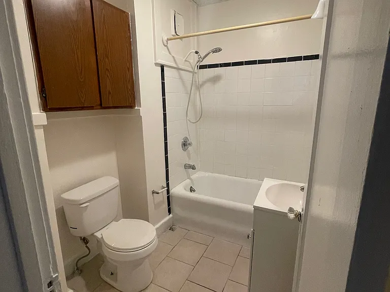 41 Jeanette St #12 — Photo 9