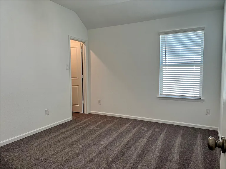 5719 Foggy Vine Ct — Photo 28