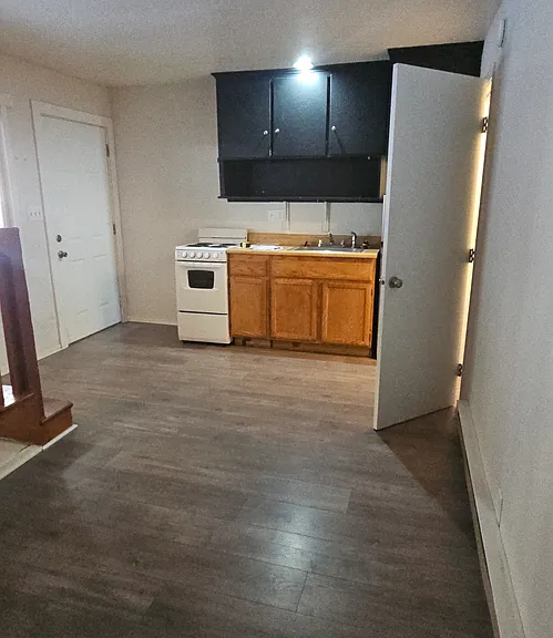 11840 Edmunds Dr — Photo 1