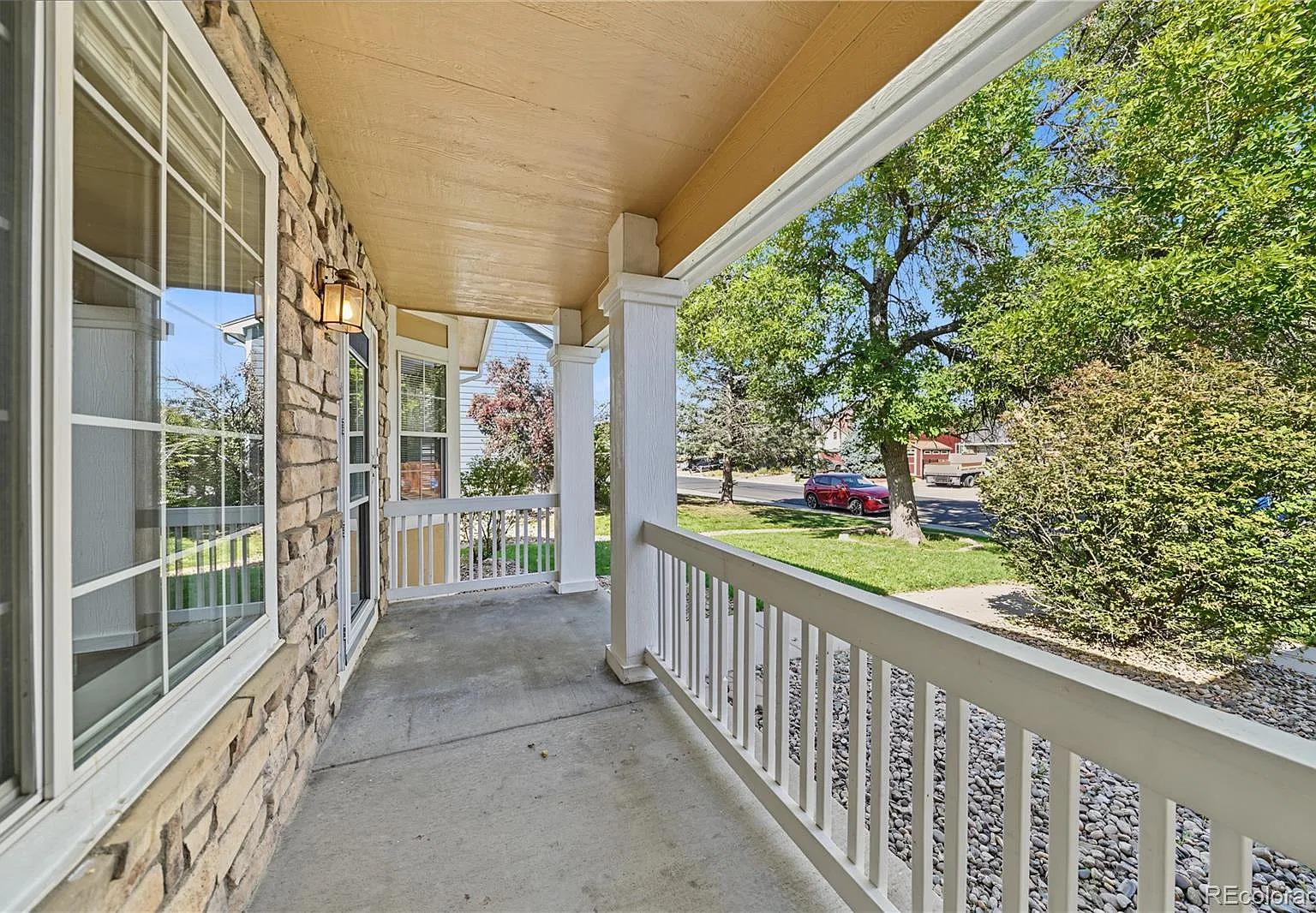 4 bed, 3.0 bath, 2391 sqft, $3,095 — Photo 3