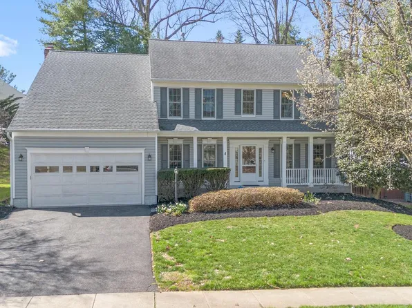 2803 Shadowridge Dr, Olney, MD 20832