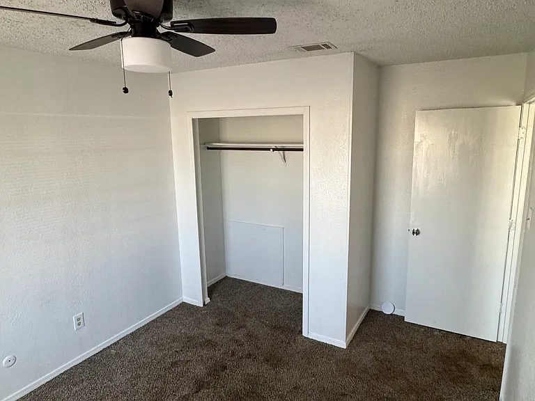 5001 Woodland Park Blvd #5003 — Photo 8