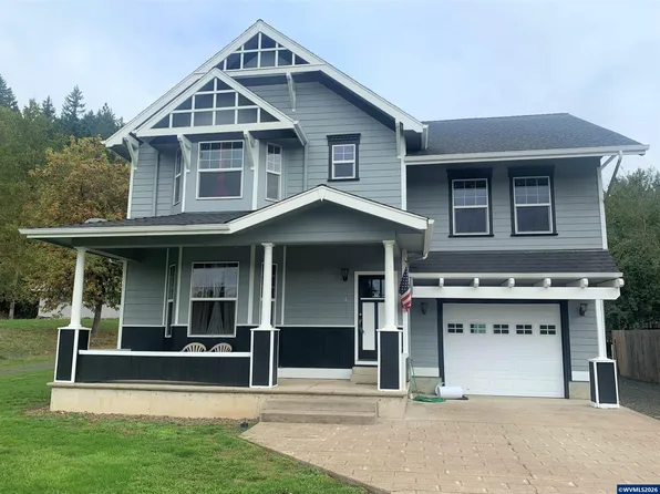 401 Kay Ave, Brownsville, OR 97327