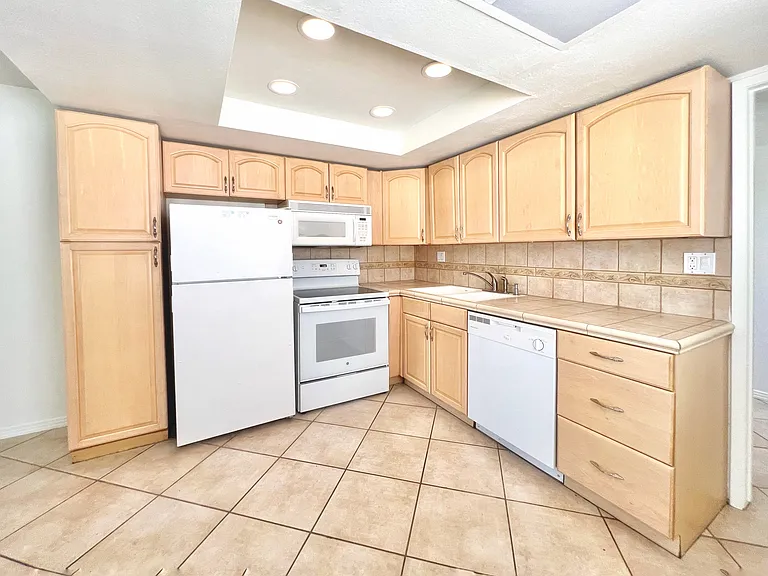 64275 Spyglass Ave #55 — Photo 7