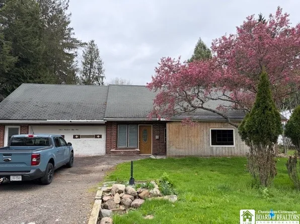 1896 E Elmwood Avenue Ext, Falconer, NY 14733