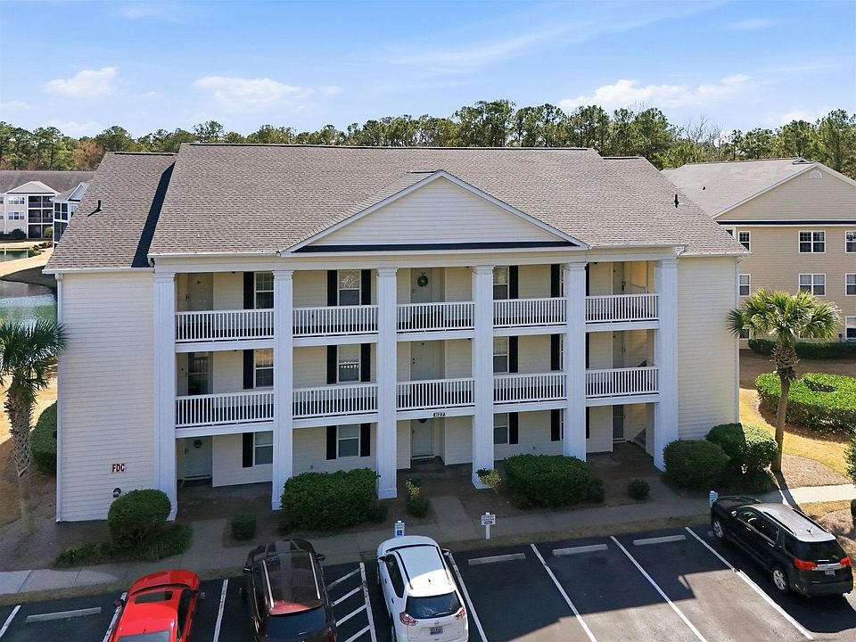 1st image of 627 Woodmoor Dr. #302