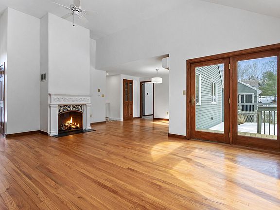 5th image of 177 Bluff Road #20