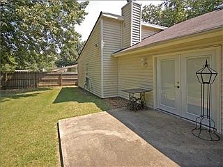 2nd image of 821 Barbara Lynn Dr