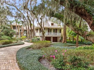 98 Sea Marsh Rd, Fernandina Beach, FL 32034