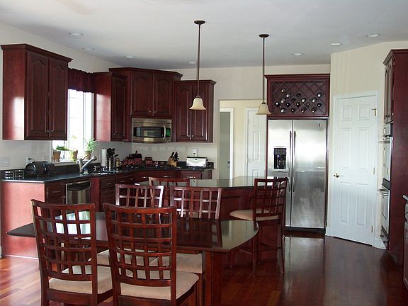 Kitchen/Breakfast Area