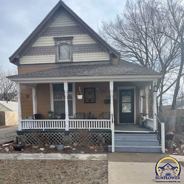 614 Neosho St, Emporia, KS 66801 Zillow