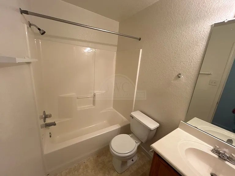 308 Cedar Ridge Dr — Photo 28