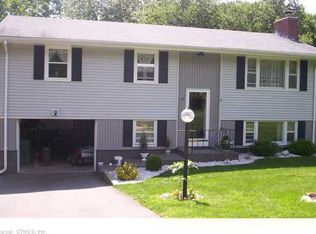 19 Walnut Dr, Hebron, CT 06248