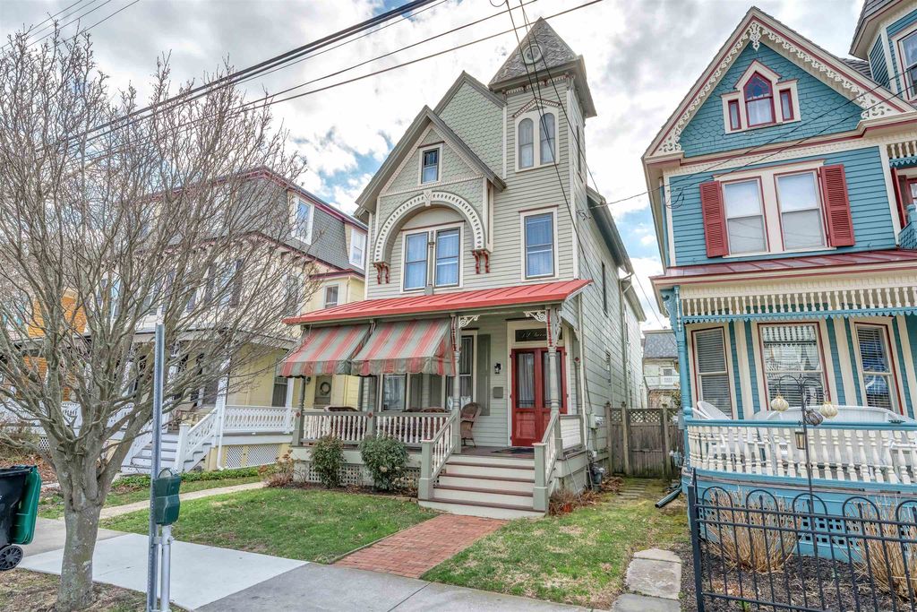 130 Decatur St, Cape May, NJ - View 2