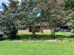 2215 Fairfield Dr, Jonesboro, AR 72401