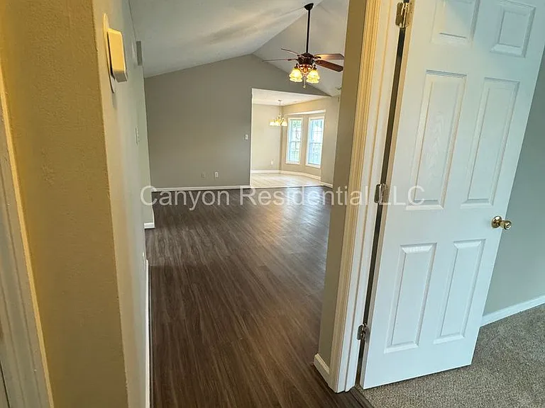 237 Proclamation Dr — Photo 10