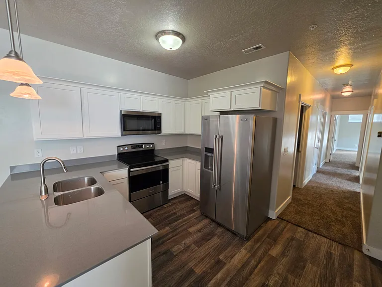 14452 S Selvig Way #203 — Photo 4