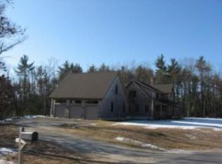 4 Ledgewood Dr, Londonderry, NH 03053