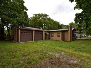 239 N East Ave, Williamsburg, KS 66095