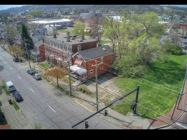 1209 Scott St — Photo 29