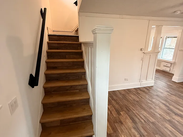 933 Golda Pl — Photo 5