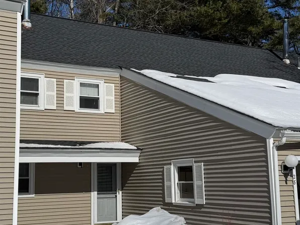 28 Winterwood Drive, Londonderry, NH 03053