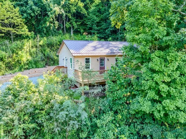 1401 Laurel Creek, Sugar Grove, NC 28679