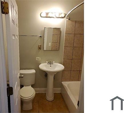 3rd image of 7546 S Saginaw Ave