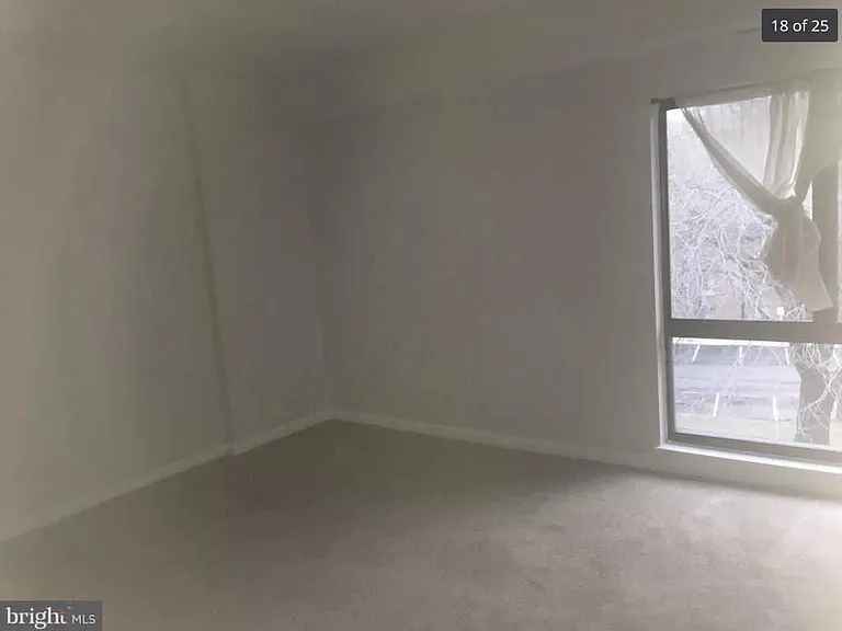 Bedroom(Other angle)