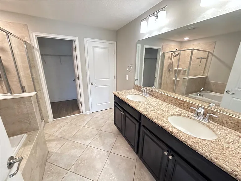 15246 Harrington Cove Dr — Photo 21