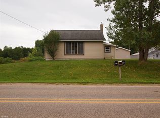 3891 Bankers Rd, Hillsdale, MI 49242