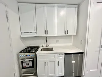 Rented by Best Apartments North Inc