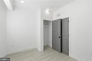 1005 W Orleans St — Photo 17