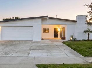 6942 Oxford Dr, Huntington Beach, CA 92647