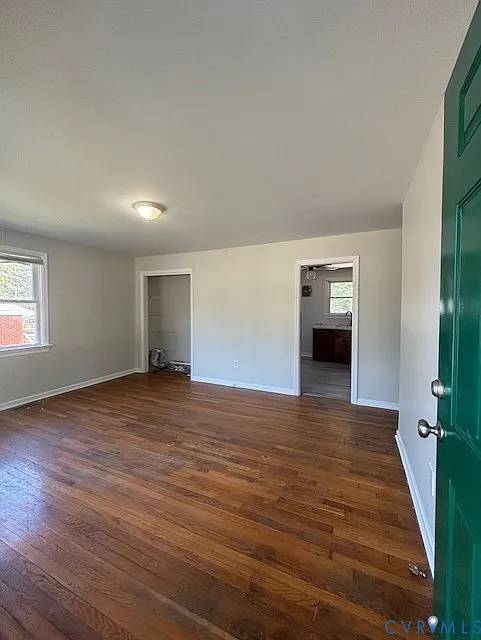 Building Photo - 9721 Drexel Ln