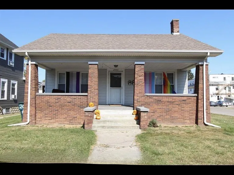 2000 W Jackson St #1 — Photo 1