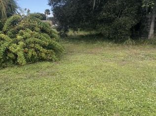 25 Maple St, Englewood, FL 34223