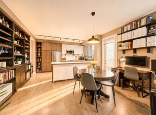 9250 University High St #516, Burnaby, BC V5A 0B3