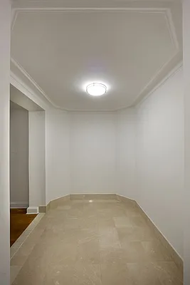 Rented by Manhattan Skyline | media 7