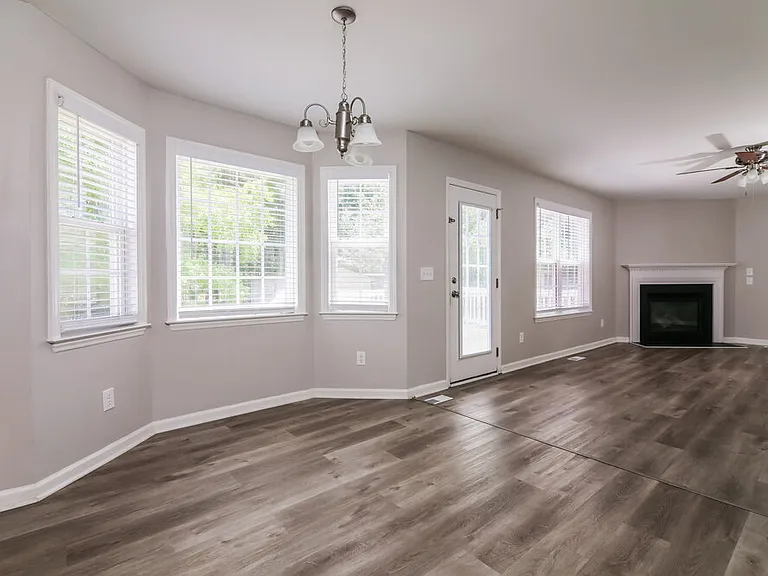 6532 Austin Creek Dr — Photo 7